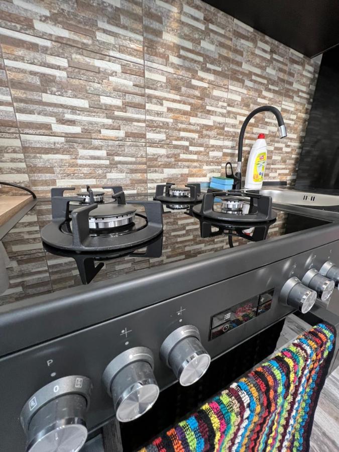 Zizi'S House Garii Apartment Brasov Ngoại thất bức ảnh