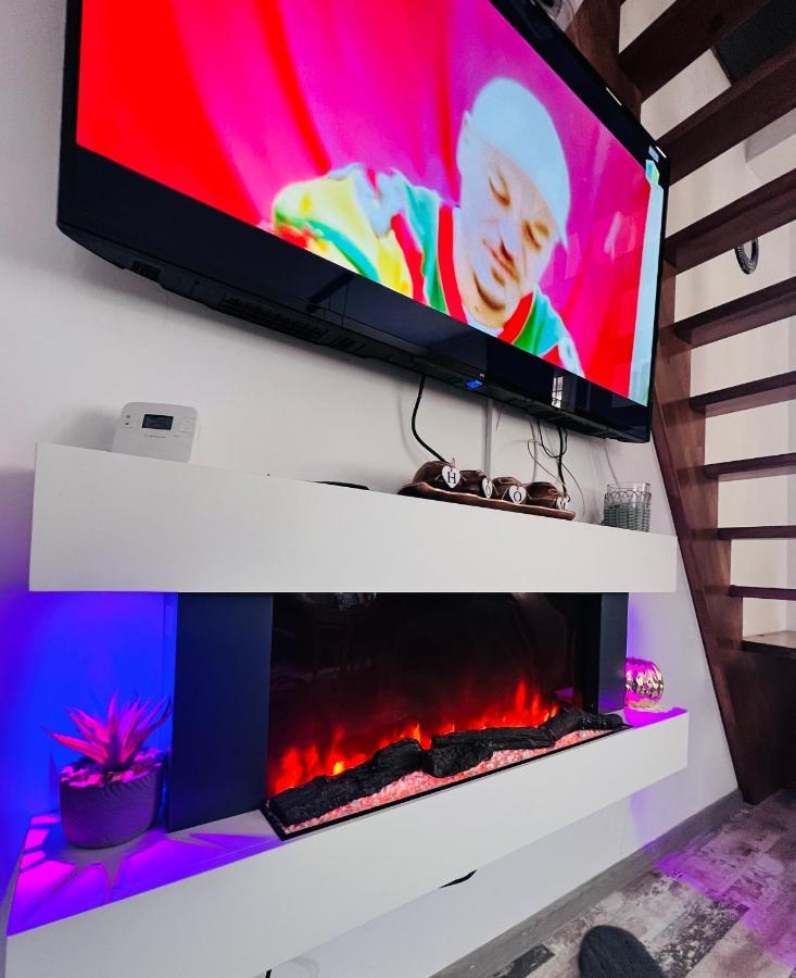 Zizi'S House Garii Apartment Brasov Ngoại thất bức ảnh