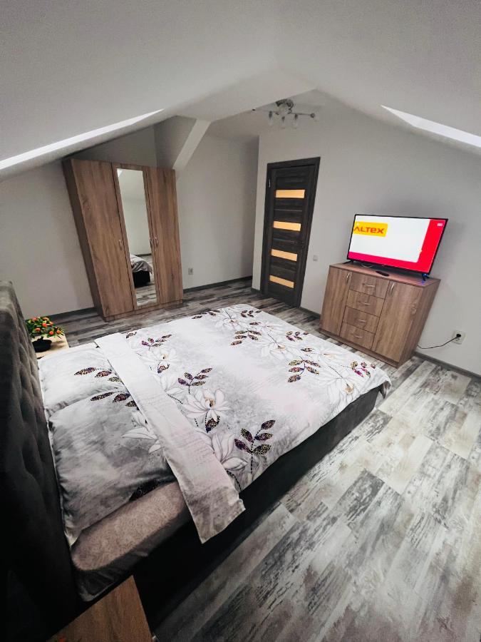 Zizi'S House Garii Apartment Brasov Ngoại thất bức ảnh